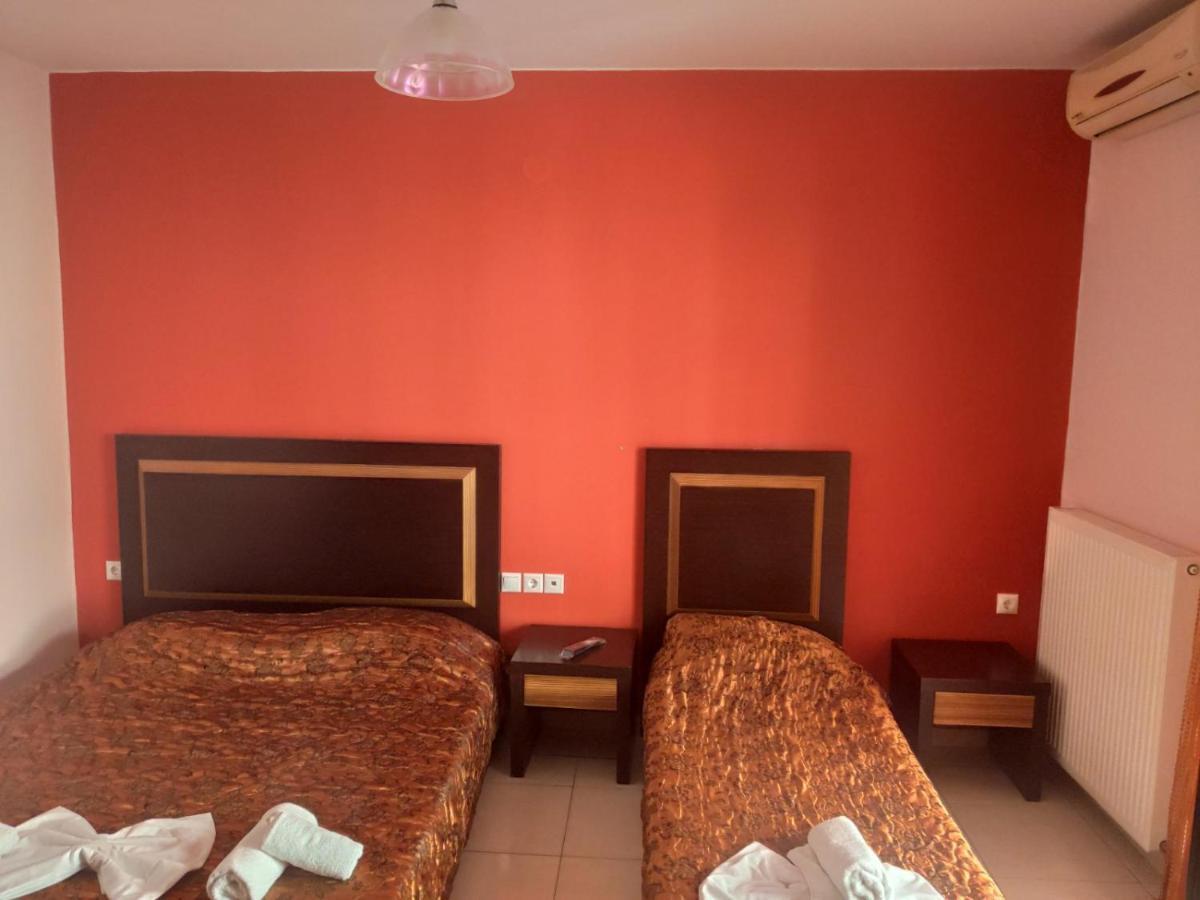 Hotel Louiza Paralía المظهر الخارجي الصورة