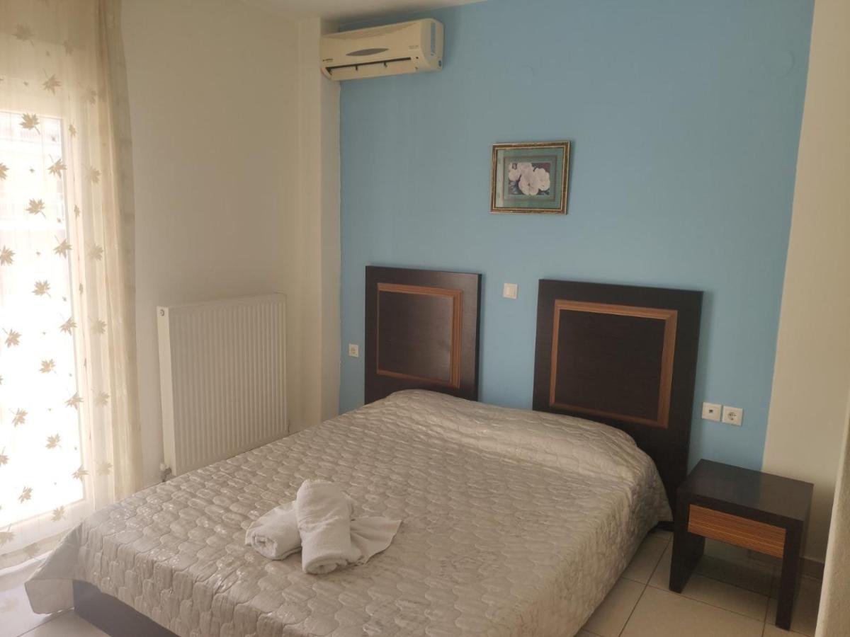 Hotel Louiza Paralía المظهر الخارجي الصورة