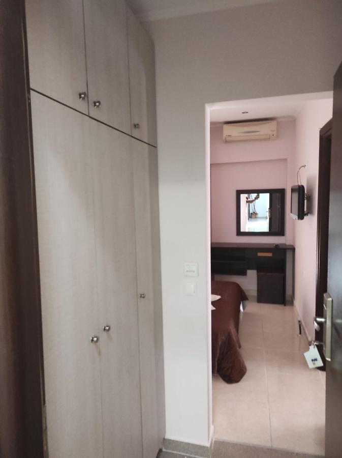 Hotel Louiza Paralía المظهر الخارجي الصورة